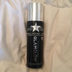GLAMGLOW Youthclease Mud to Foam Cleanser